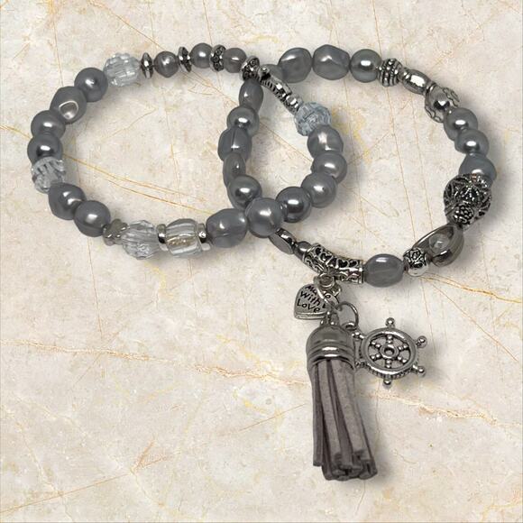 Distinct Designs Jewelry - Coastal Chic Classic Beachy Silver Stretch Beaded Bracelet Set Eclectic Design